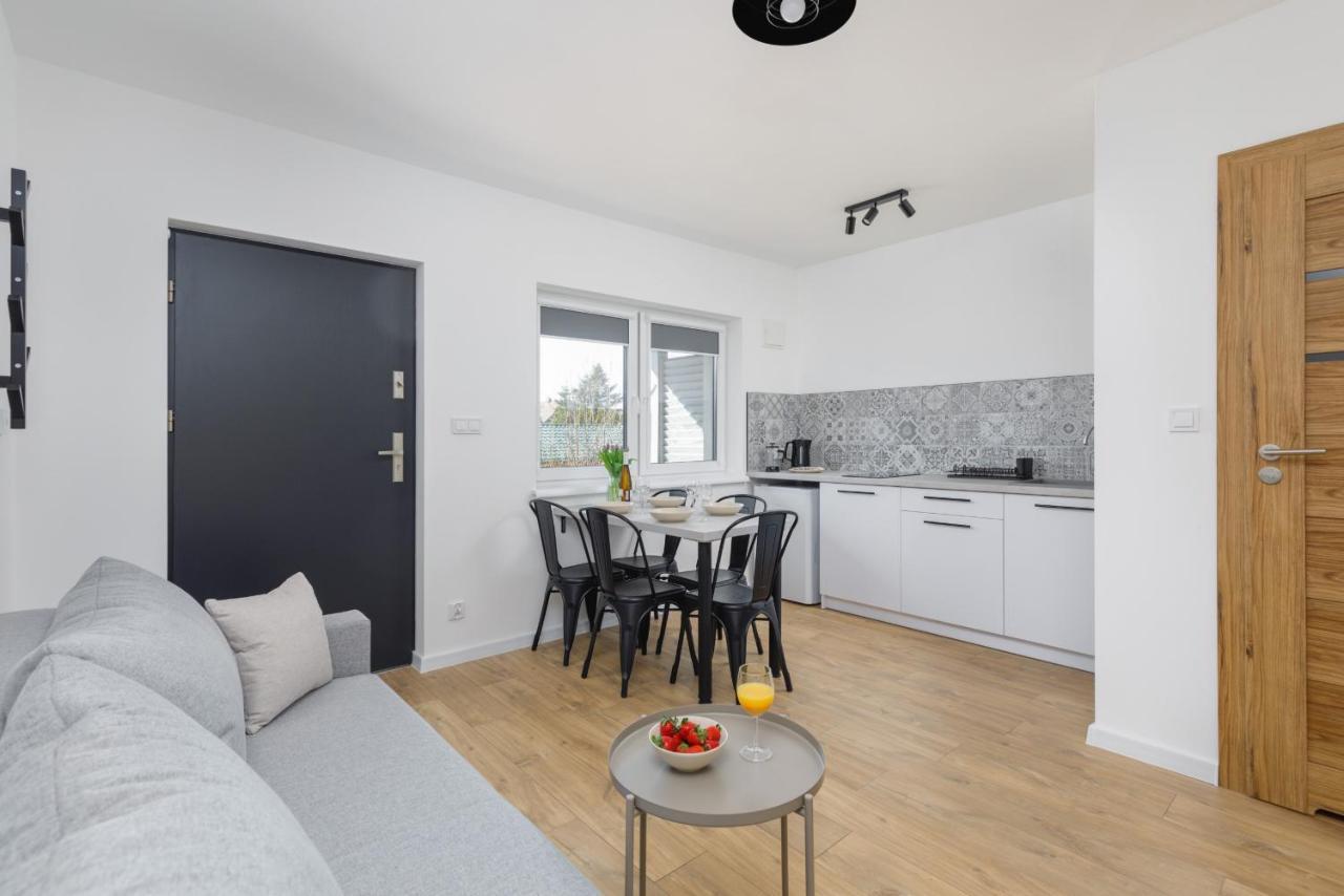 Seaside Escape Pet Friendly Apartments Mielenko By Noclegi Renters Exterior photo